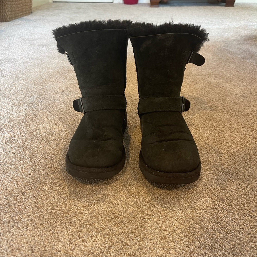 Size 6 women’s boots